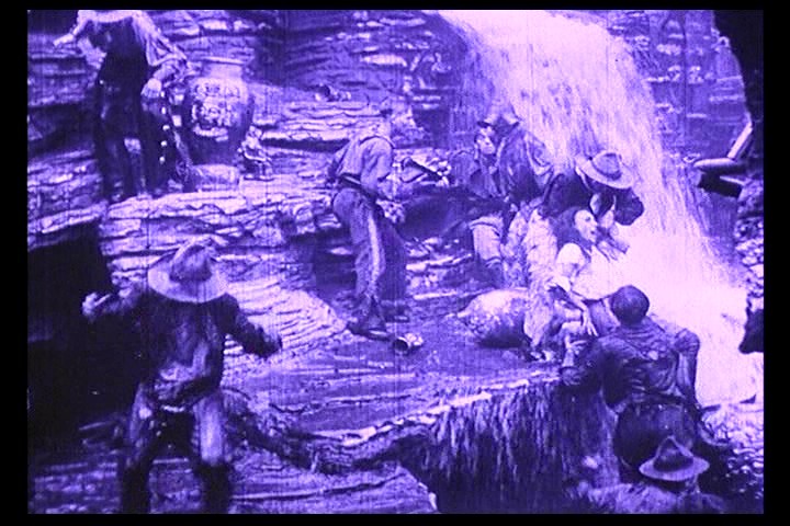 PDVD_173